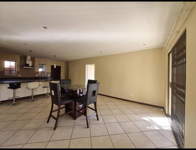 4 BEDROOM PROPERTY TO RENT IN MOOIKLOOF RIDGE ESTATE